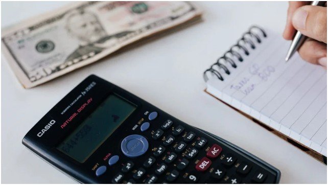 What Is the Best Way to Manage Your Money?