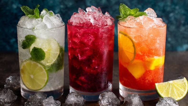 Refreshing Drinks to Stay Cool